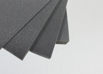 【完全ガイド】工業用スポンジパッキン・緩衝材の選び方｜連続気泡と独立気泡の違い・材質比較　株式会社ダイコー