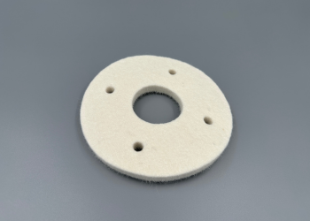 フェルトガスケットの特注加工事例｜ウォータージェット加工で多穴形状に対応  株式会社ダイコー